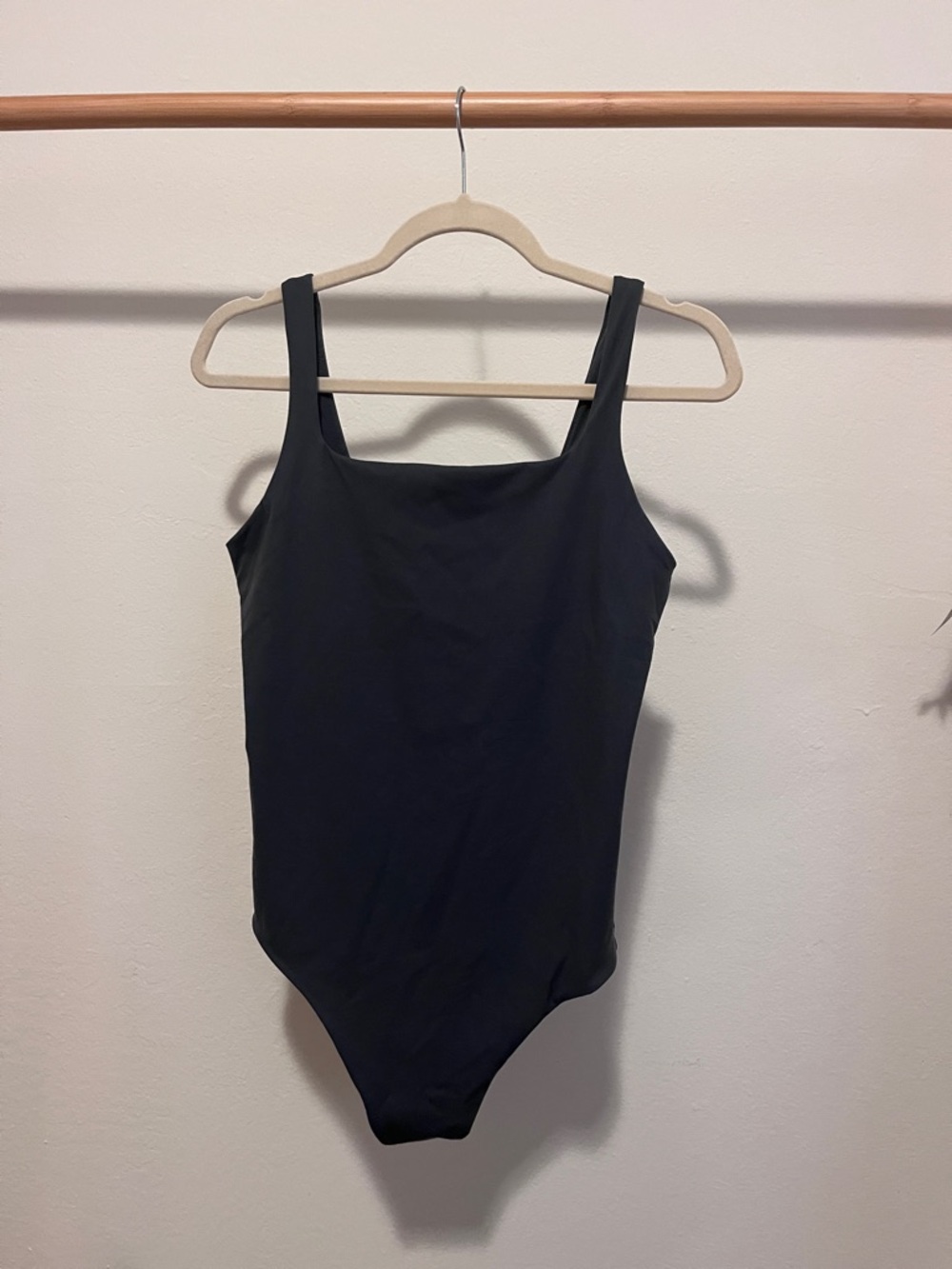 Athleta Bodymove Dark Rinse square Neck Bodysuit